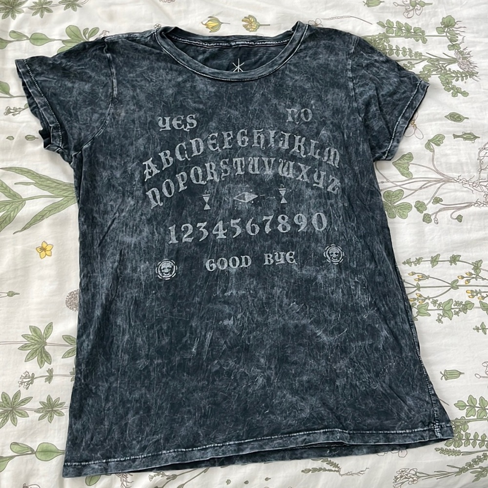 Oversize Graphic Tee